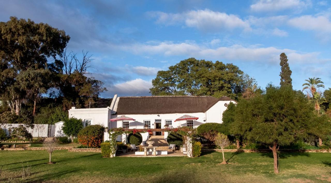 Green Gables Country Inn McGregor Exterior photo